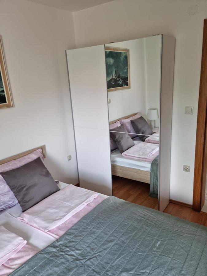 Apartments Zoretic مالينسكا المظهر الخارجي الصورة