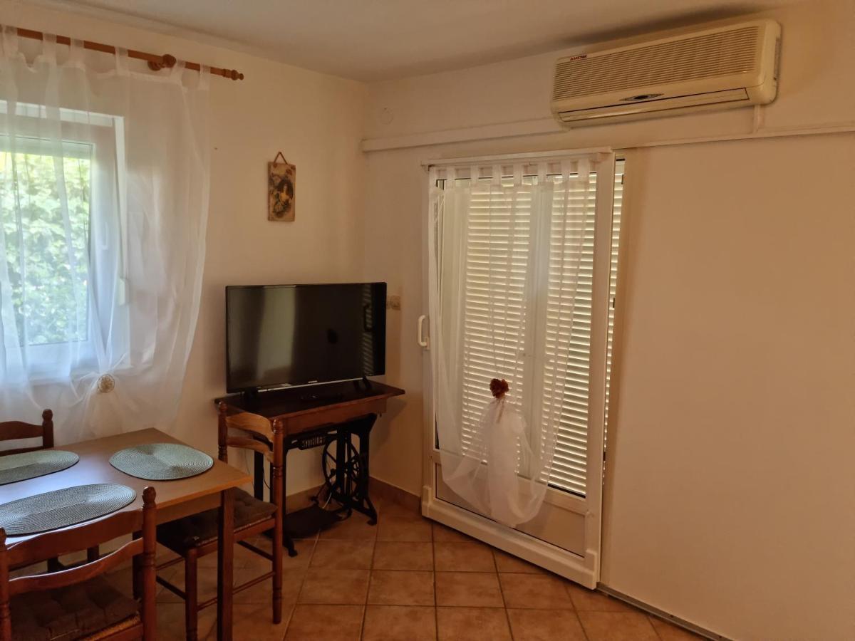 Apartments Zoretic مالينسكا المظهر الخارجي الصورة