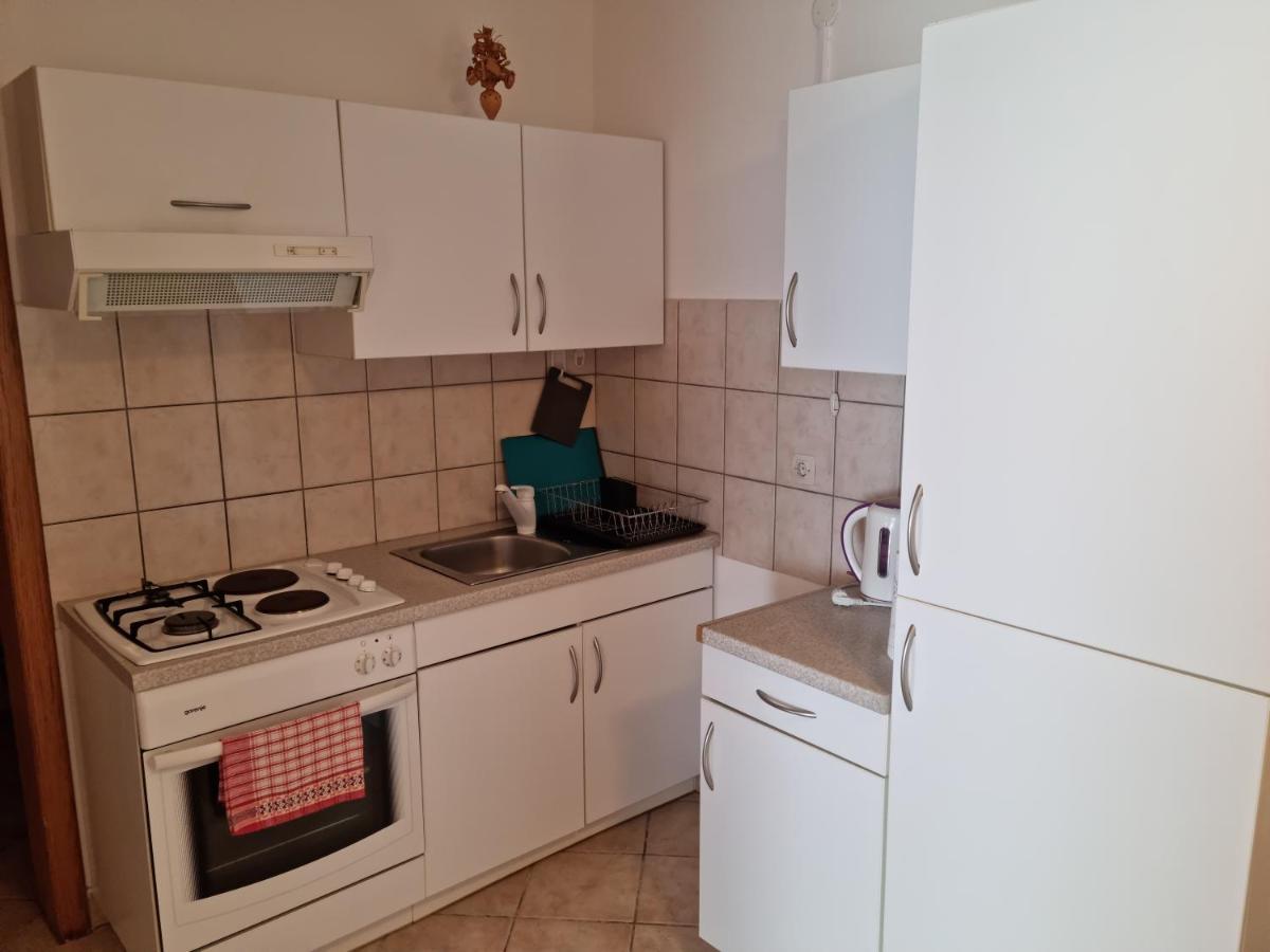 Apartments Zoretic مالينسكا المظهر الخارجي الصورة