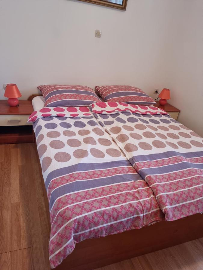 Apartments Zoretic مالينسكا المظهر الخارجي الصورة