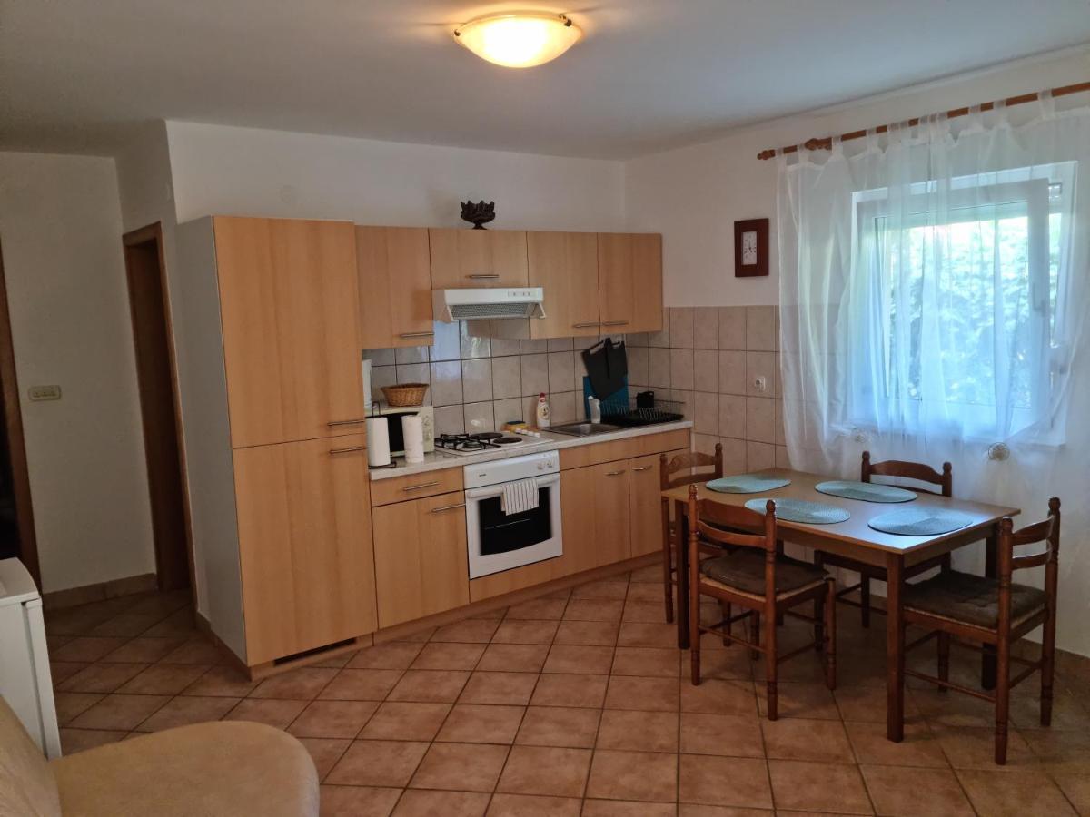 Apartments Zoretic مالينسكا المظهر الخارجي الصورة